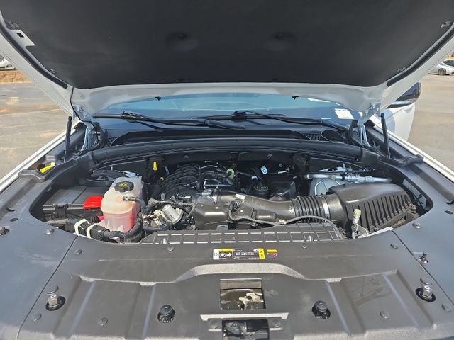 Used 2023 Bright White Clearcoat Jeep Limited image 33
