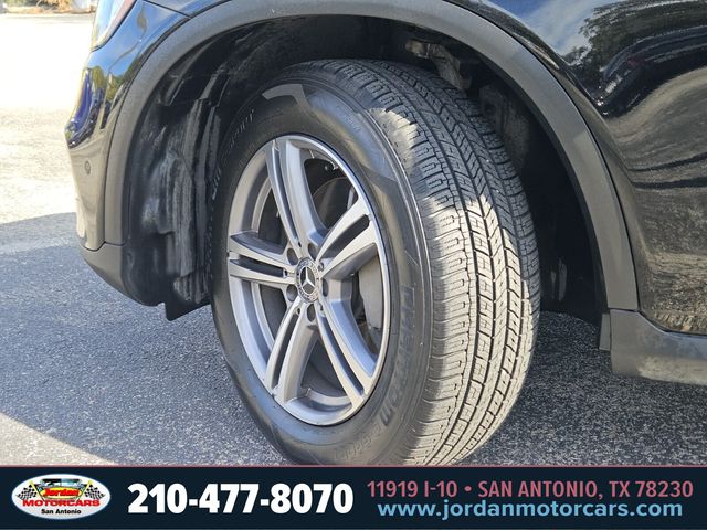 Used Car 2021 Mercedes-benz Glc  Glc 300 For Sale Under $25,000 In San Antonio, Texas