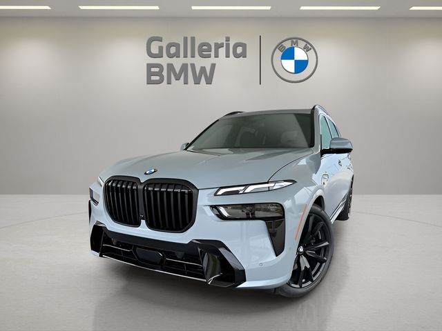 2026 BMW X7 40i's photo