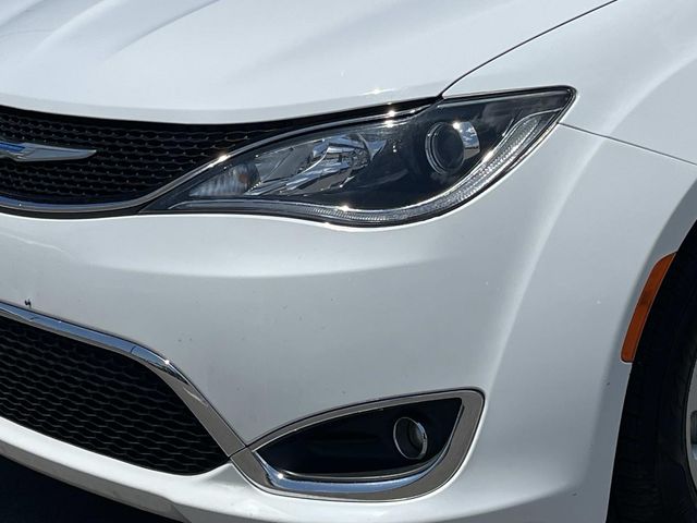 used 2018 Chrysler Pacifica car, priced at $16,491
