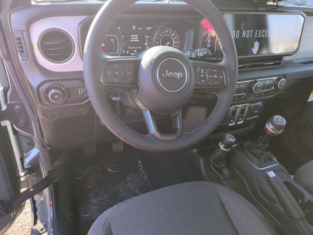 new 2026 Jeep Wrangler car, priced at $43,184