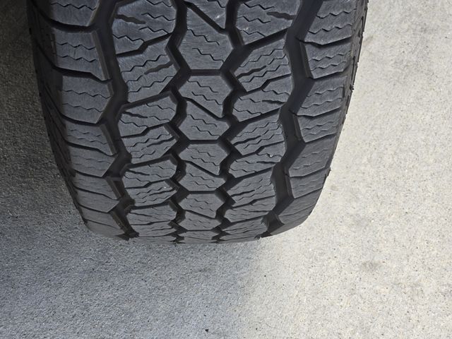 2017 RAM 1500 Tradesman photo