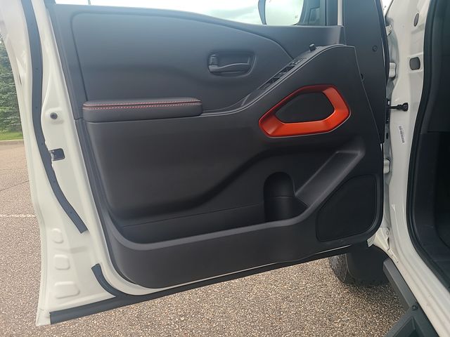 New 2026 Nissan Frontier Truck