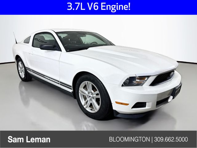 Performance White 2012 Ford Mustang Coupe Rear-Wheel Drive 6-Speed Automatic