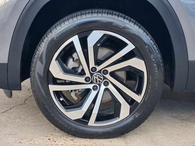 2023 Volkswagen Atlas SEL Gray at Texan Dodge Chrysler Jeep Ram