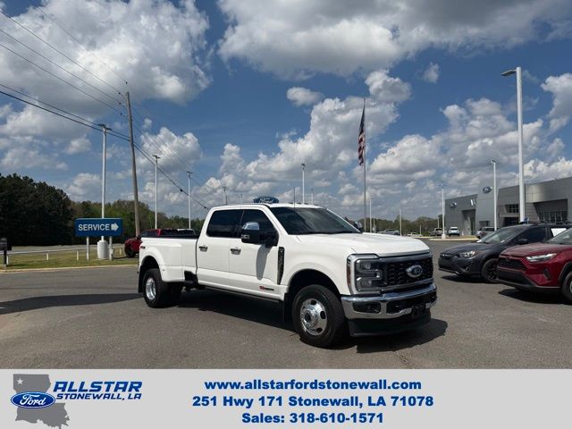 White Metallic 2026 Ford F-350 Super Duty King Ranch Crew Cab LB DRW 4WD Pickup Truck Four-Wheel Drive Automatic