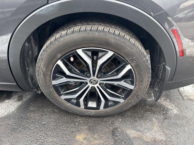 used 2023 Toyota Crown car, priced at $31,999