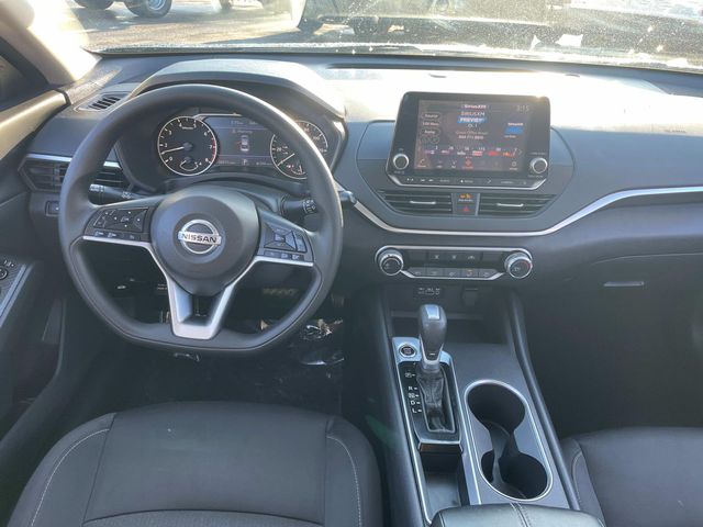 2022 Nissan Altima 2.5 SV 15