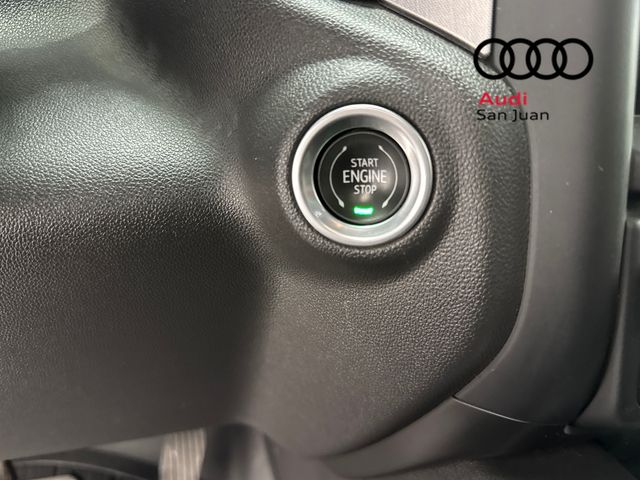 Used 2020 Black GMC SLT image 34