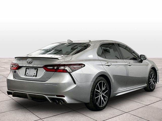 2023 Toyota Camry SE Silver at Sutliff Volkswagen