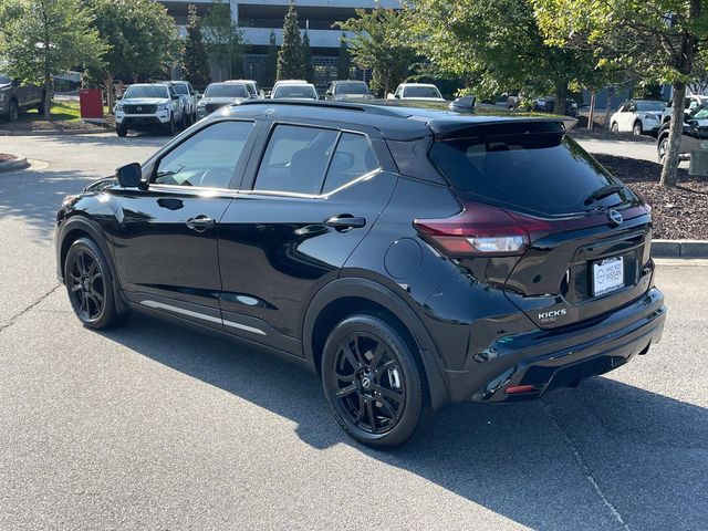 2023 Nissan Kicks SR 5