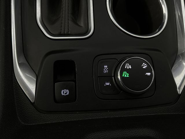 Used 2020 Chevrolet Traverse For Sale in Indianapolis, IN