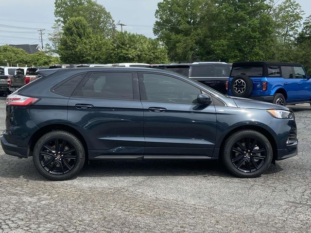 2024 Ford Edge ST Line 6