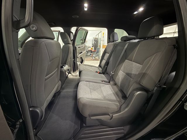 2025 GMC Acadia Elevation - 10