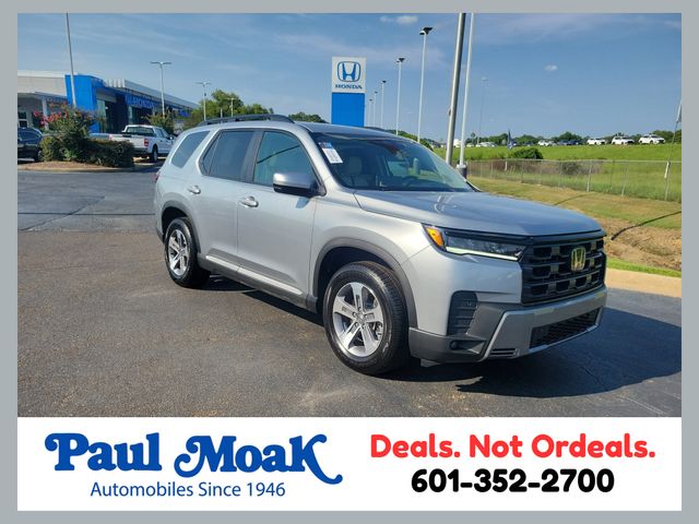 Solar Silver Metallic 2026 Honda Pilot SUV / Crossover Front-Wheel Drive Automatic