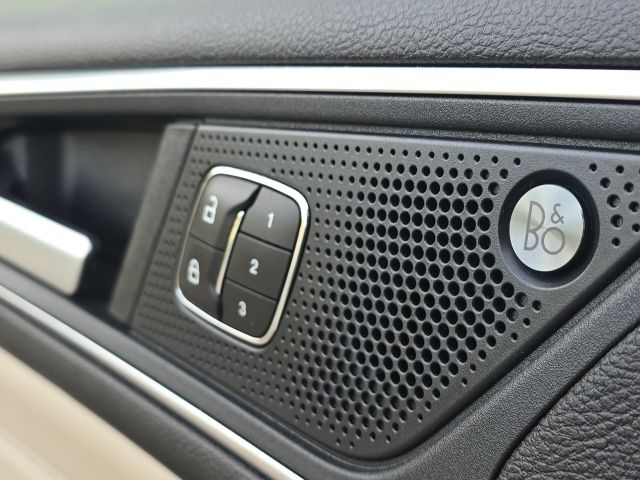 2019 Ford Edge Titanium:45449B