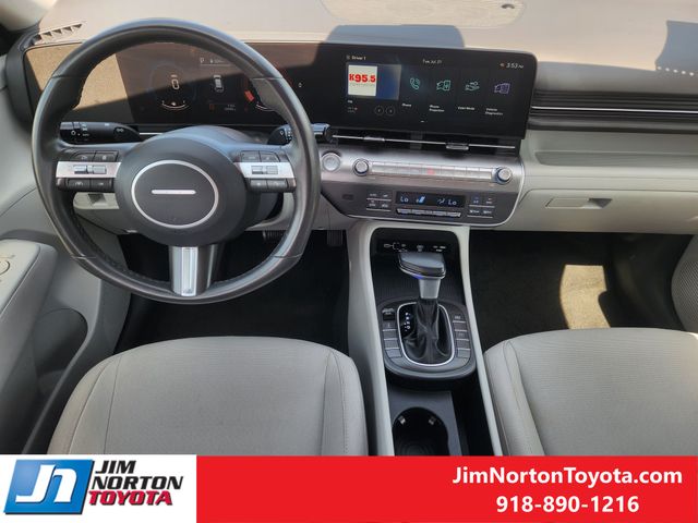Used 2025 Hyundai Kona SUV