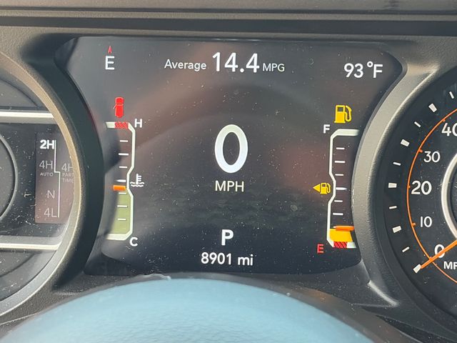 Used 2025 Jeep Wrangler SUV