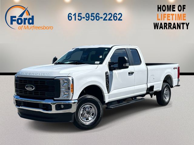 Oxford White 2023 Ford F-250 Super Duty XL SuperCab 4WD Pickup Truck Four-Wheel Drive Automatic