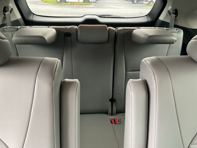 Used 2021 Toyota Highlander Hybrid SUV