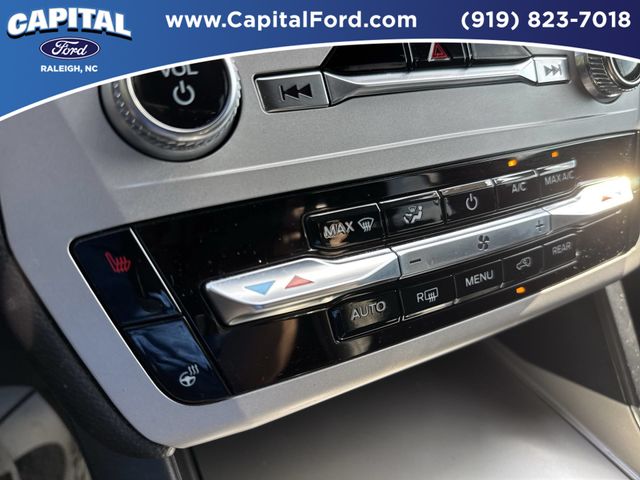 Used 2024 Black Ford XLT image 29