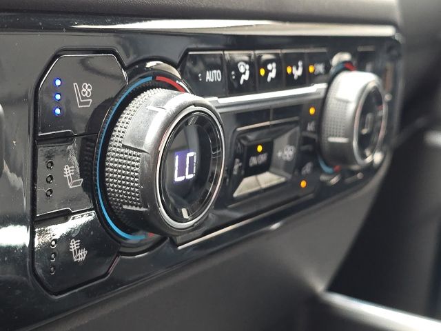 2022 Chevrolet Silverado 1500 LTZ:C02720