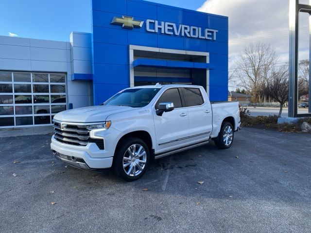 2023 Chevrolet Silverado 1500 High Country Crew Cab 4WD