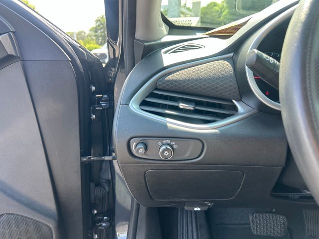 Used 2023 Chevrolet Malibu Sedan