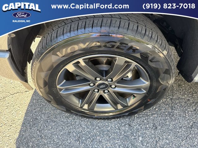 Used 2023 Silver Ford XLT image 13