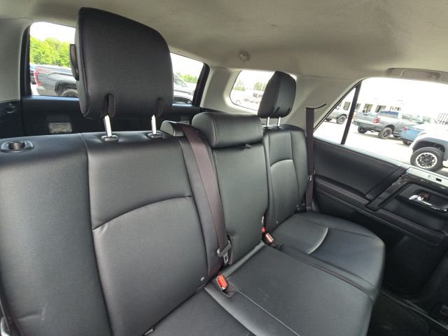 2024 Toyota 4Runner TRD Off-Road Premium:47342B