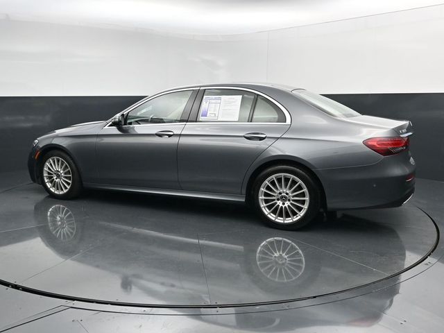 Used 2023  Mercedes-Benz E 350 image 5