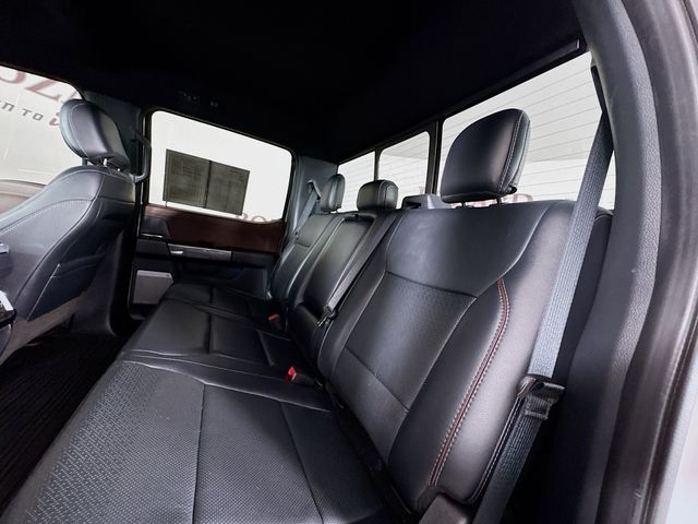 2021 Oxford White Ford F-150 Lariat 4X4 Truck