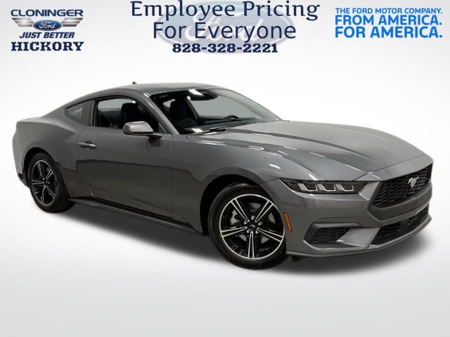 2025 Ford Mustang EcoBoost photo