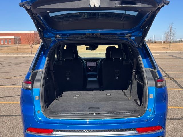 2023 Jeep Grand Cherokee L Summit 4x4