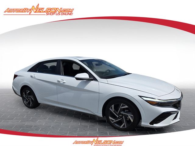2025 Hyundai Elantra SEL Convenience FWD