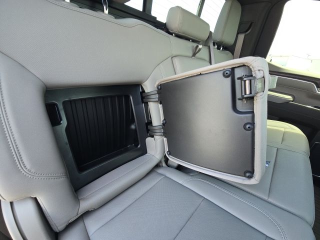 2023 GMC Sierra 1500 SLT:46952A