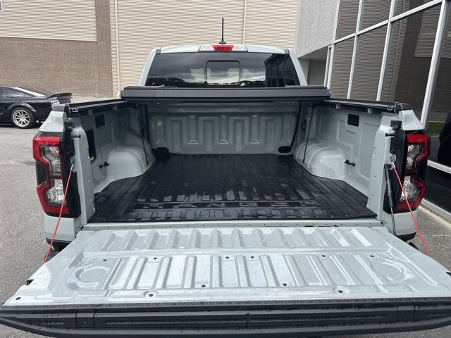 Used 2024 Green Ford XLT image 26