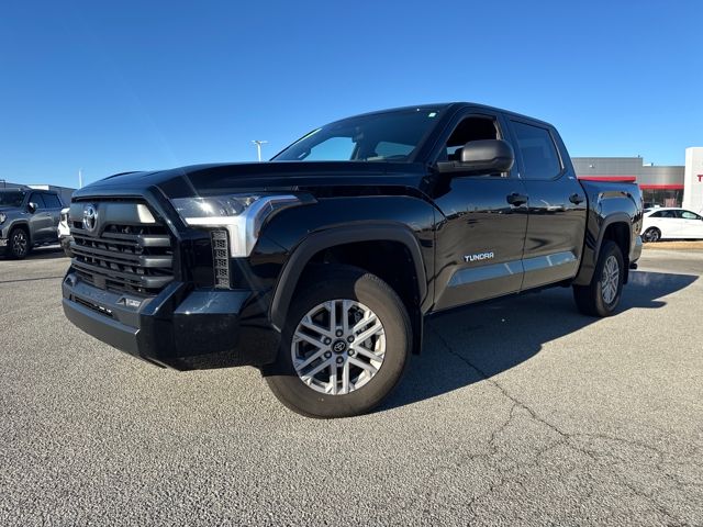 2026 Toyota Tundra SR5 CrewMax Cab 4WD