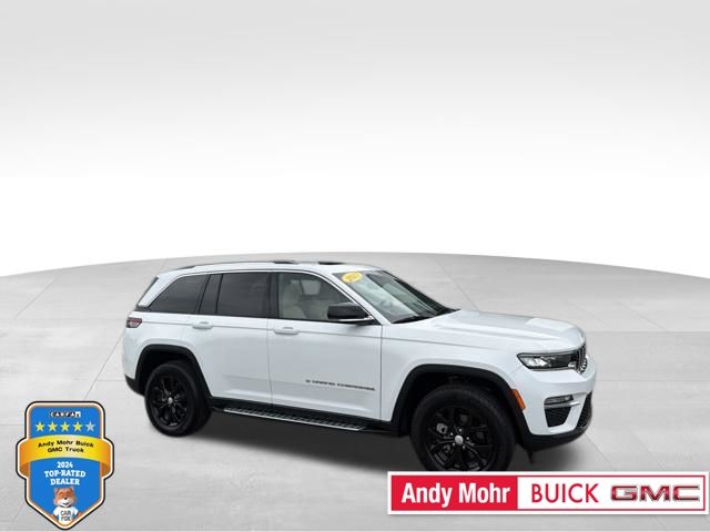 Bright White Clearcoat 2023 Jeep Grand Cherokee SUV / Crossover Four-Wheel Drive 8-Speed Automatic