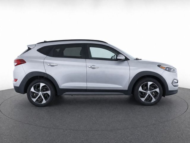 Used 2018 Silver Hyundai Limited image 4