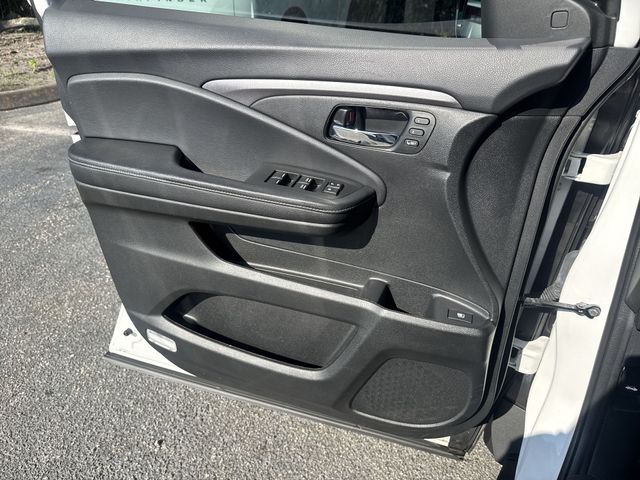Used 2023  Honda RTL-E image 27