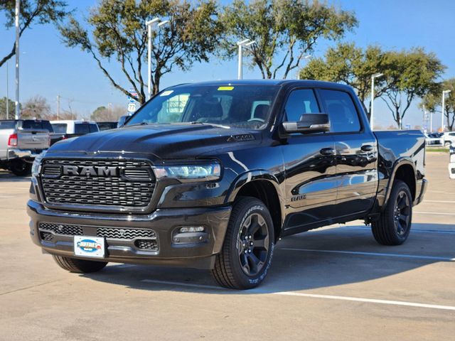 2025 Ram 1500 Big Horn/Lone Star 2