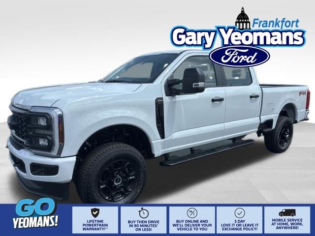 Oxford White 2026 Ford F-250 Super Duty Pickup Truck Four-Wheel Drive Automatic