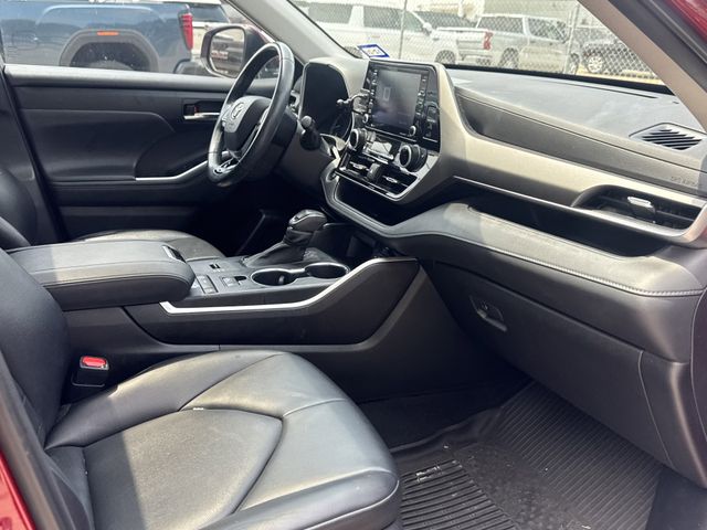 2021 Toyota Highlander XLE Red at Don McGill Toyota