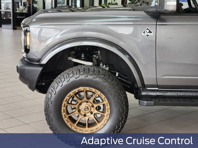 2024 Carbonized Gray Metallic Ford Bronco Outer Banks 4X4 SUV
