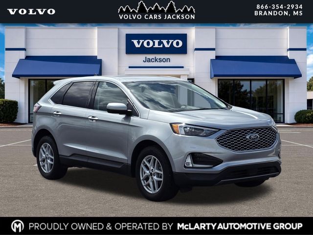 Iconic Silver Metallic 2023 Ford Edge SUV / Crossover All-Wheel Drive 8-Speed Automatic