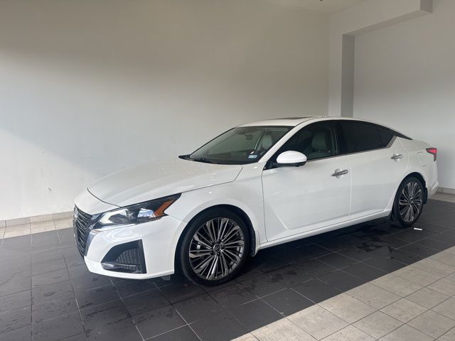 2025 Nissan Altima SL