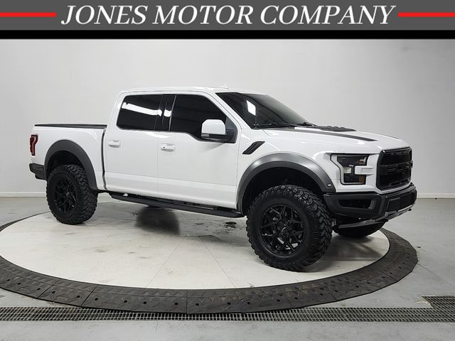 Oxford White 2020 Ford F-150 Raptor SuperCrew 4WD Pickup Truck Four-Wheel Drive Automatic