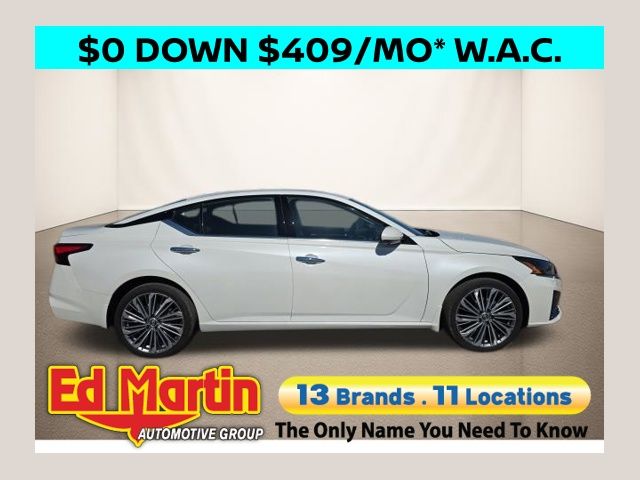 Pearl White 2023 Nissan Altima Sedan All-Wheel Drive Continuously Variable Transmission