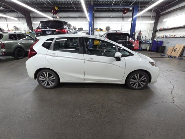 Used 2015 White Honda EX image 2